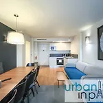 Urbanflat 130 - Beautiful 4 Bedroom Central Paris Apartment